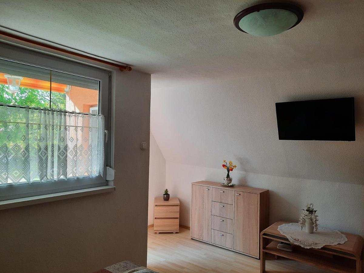Dora Apartmanhaz Zalakaros Exterior photo